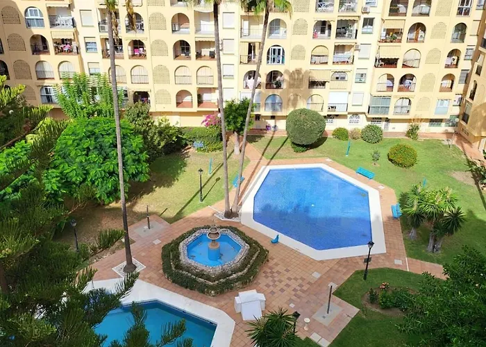 Diamond Room Centre Fuengirola 2
