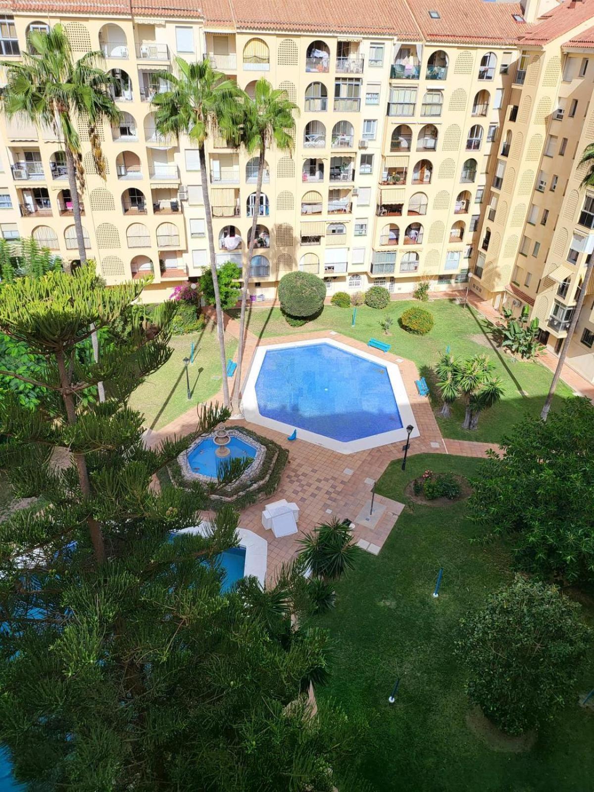 Diamond Centre Fuengirola 2 Homestay Santa Fe de los Boliches